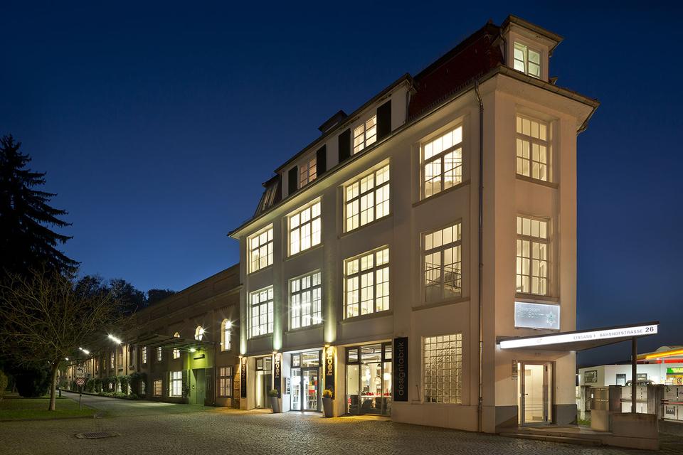 Straßenansicht 2
